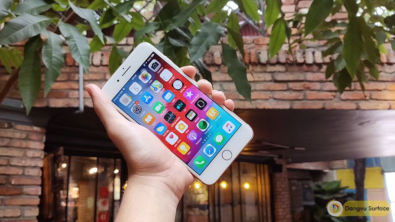 iPhone 8 Plus giá bao nhiêu? Có còn đáng mua năm 2022 không? | websosanh.vn